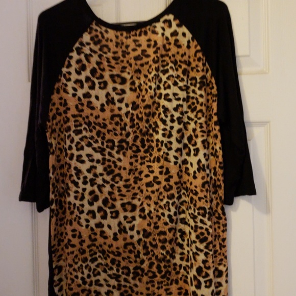 Top - Picture 3 of 3